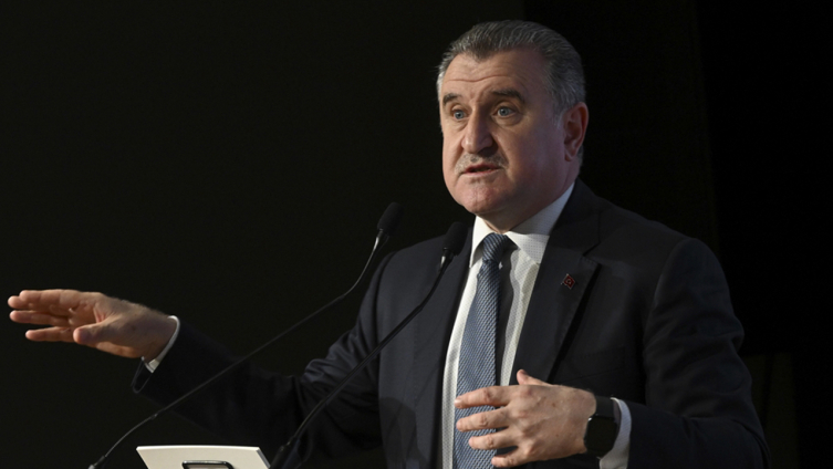 Osman Aşkın Bak: Gündemimizde olimpiyatlar var